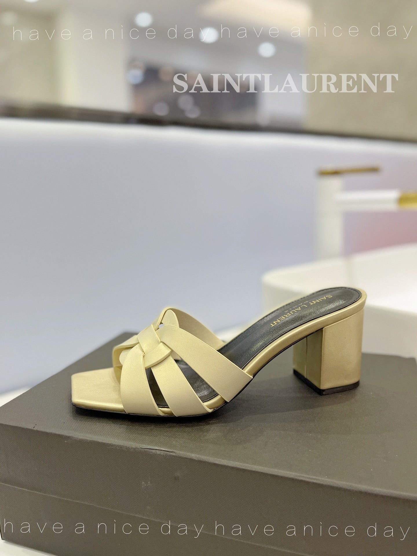 Saint Laurent