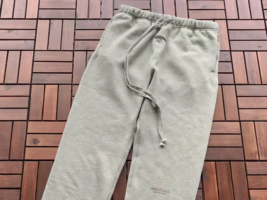 TOP ￥ 189 PANTS ￥ 169 FOG HOODIE TROUSERS FLEECE