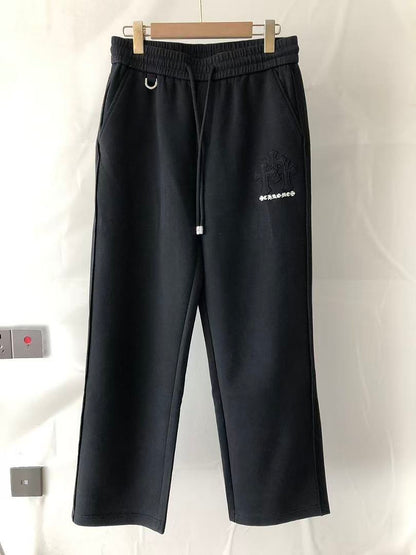 CH🔥OM🔥 HE🔥RTS TROUSERS