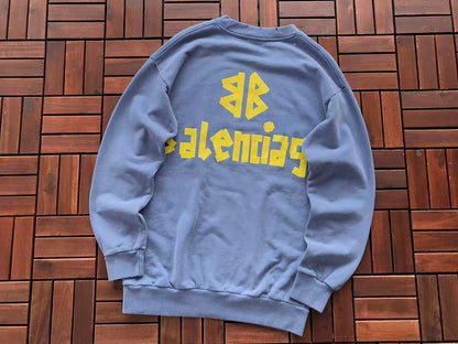 B🔥L🔥🔥🔥IA🔥A SWEATER