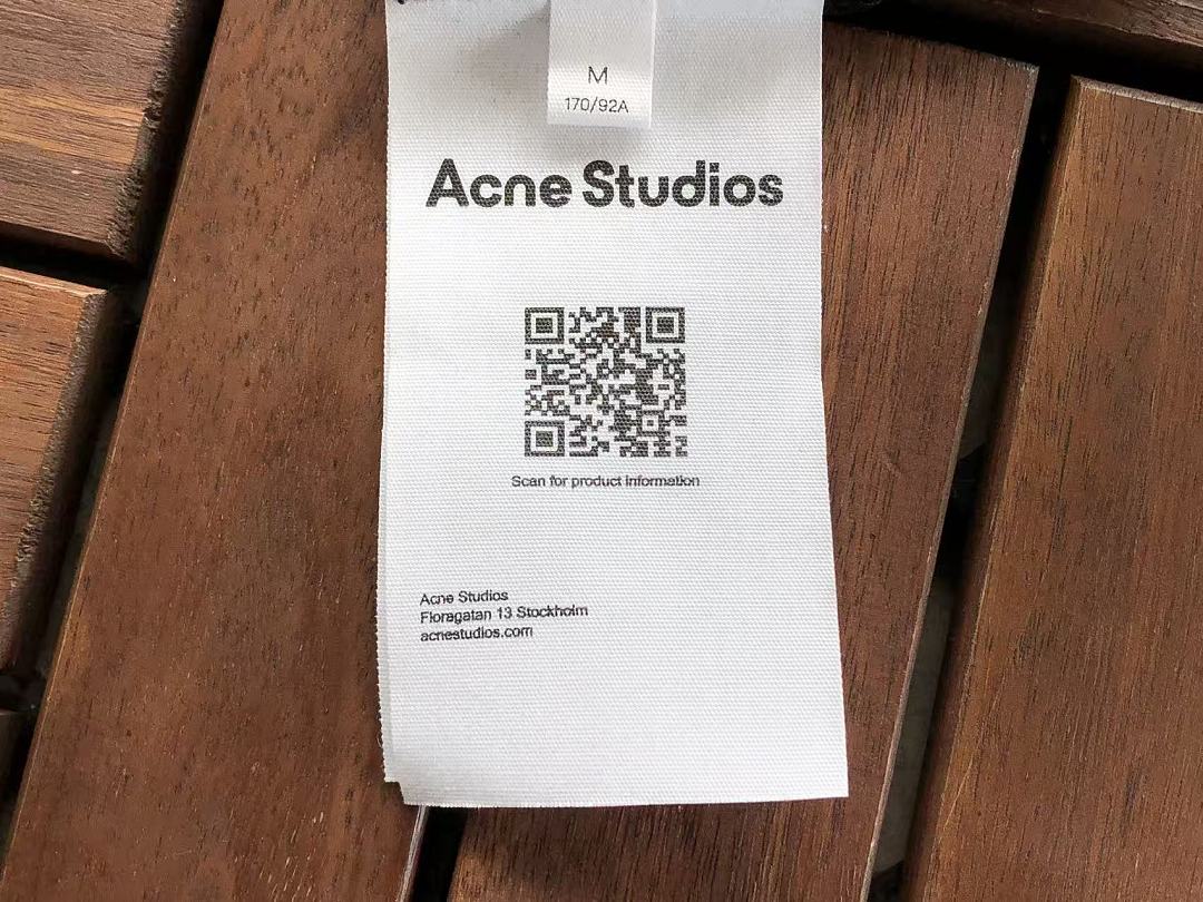 ACNE STUDIOS T-SHIRT