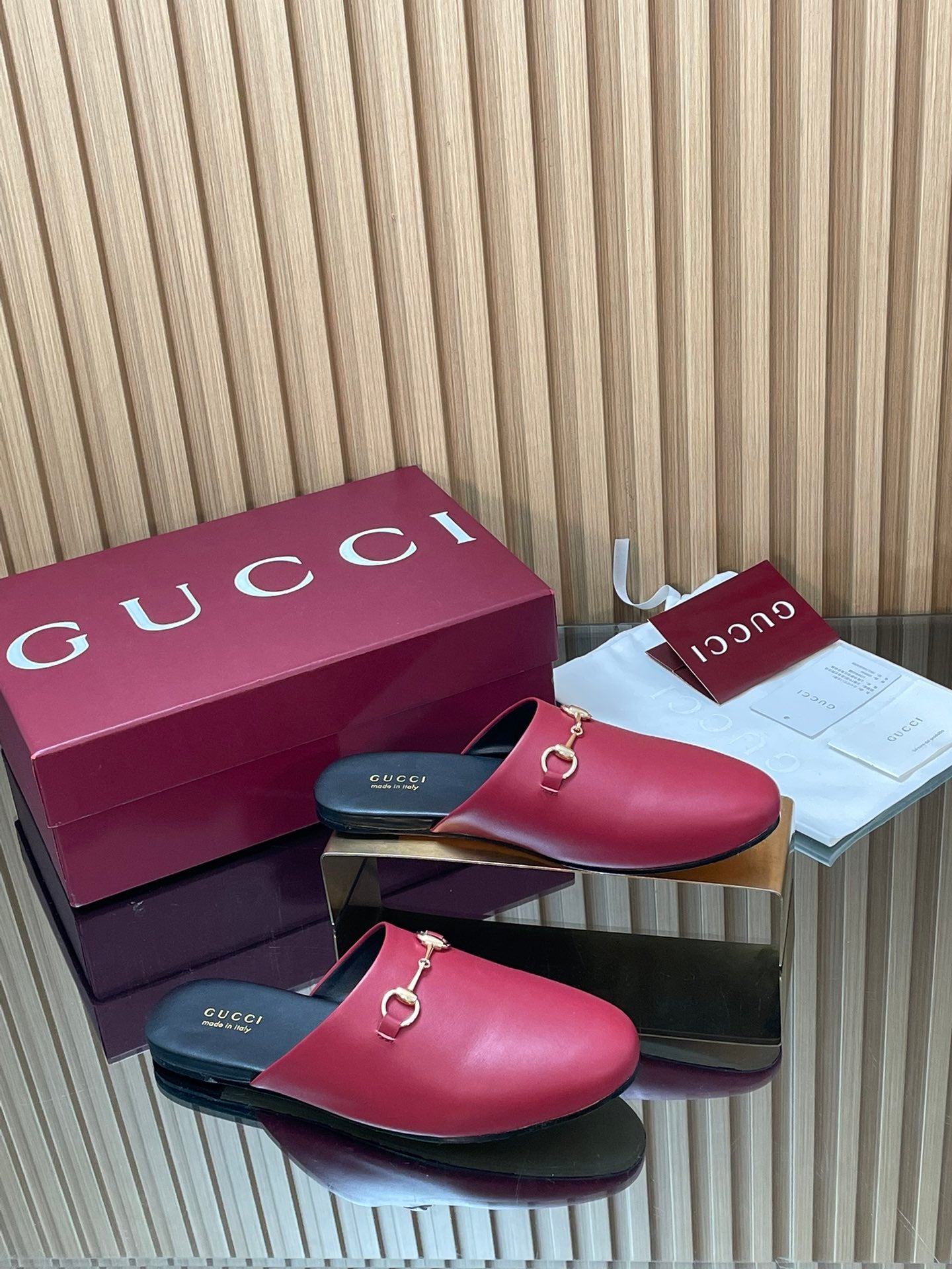Gucci