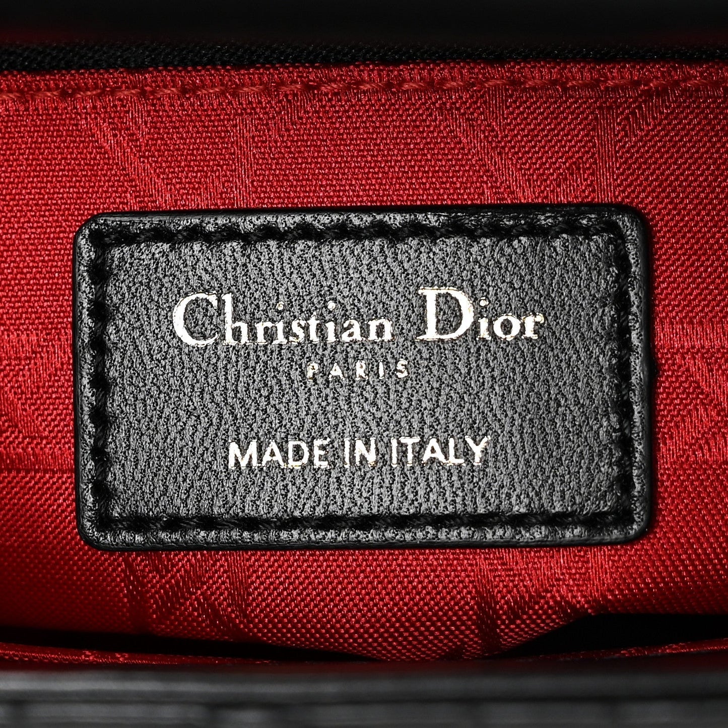 DIOR