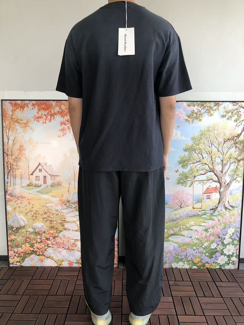 ACNE STUDIOS T-SHIRT