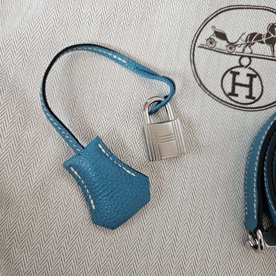Hermès