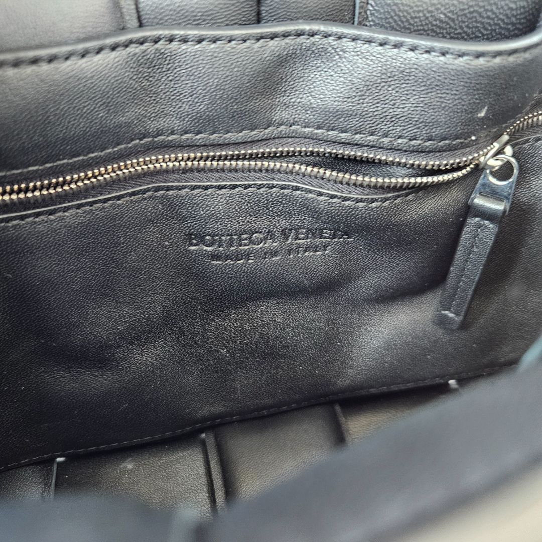 Bottega Veneta