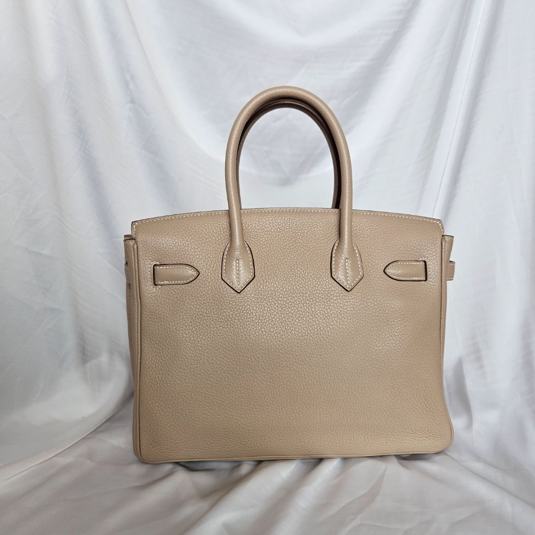 Hermès