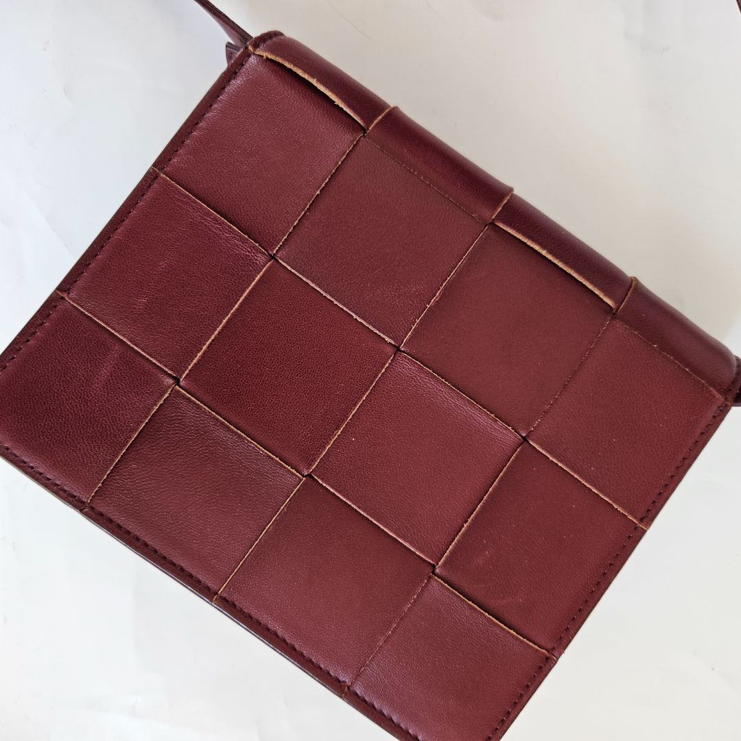 Bottega Veneta