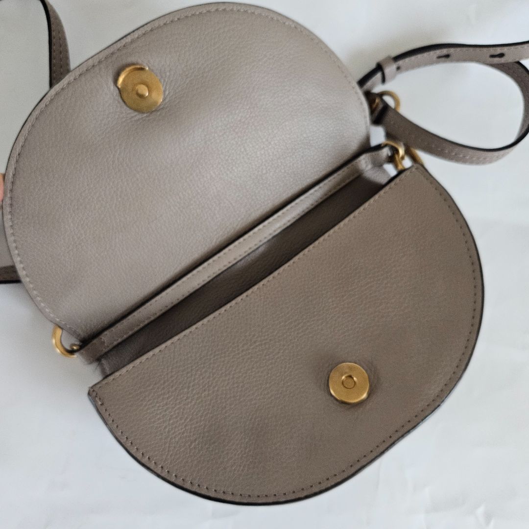 Chloé