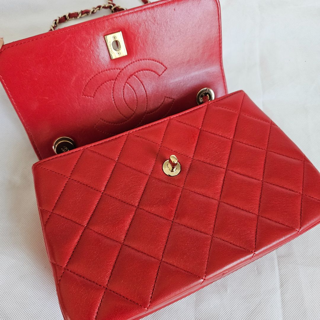 CHANEL