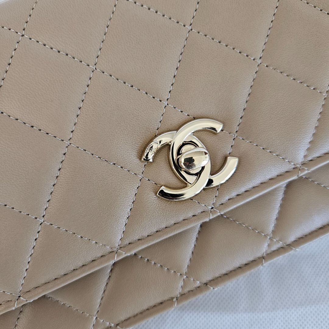 CHANEL