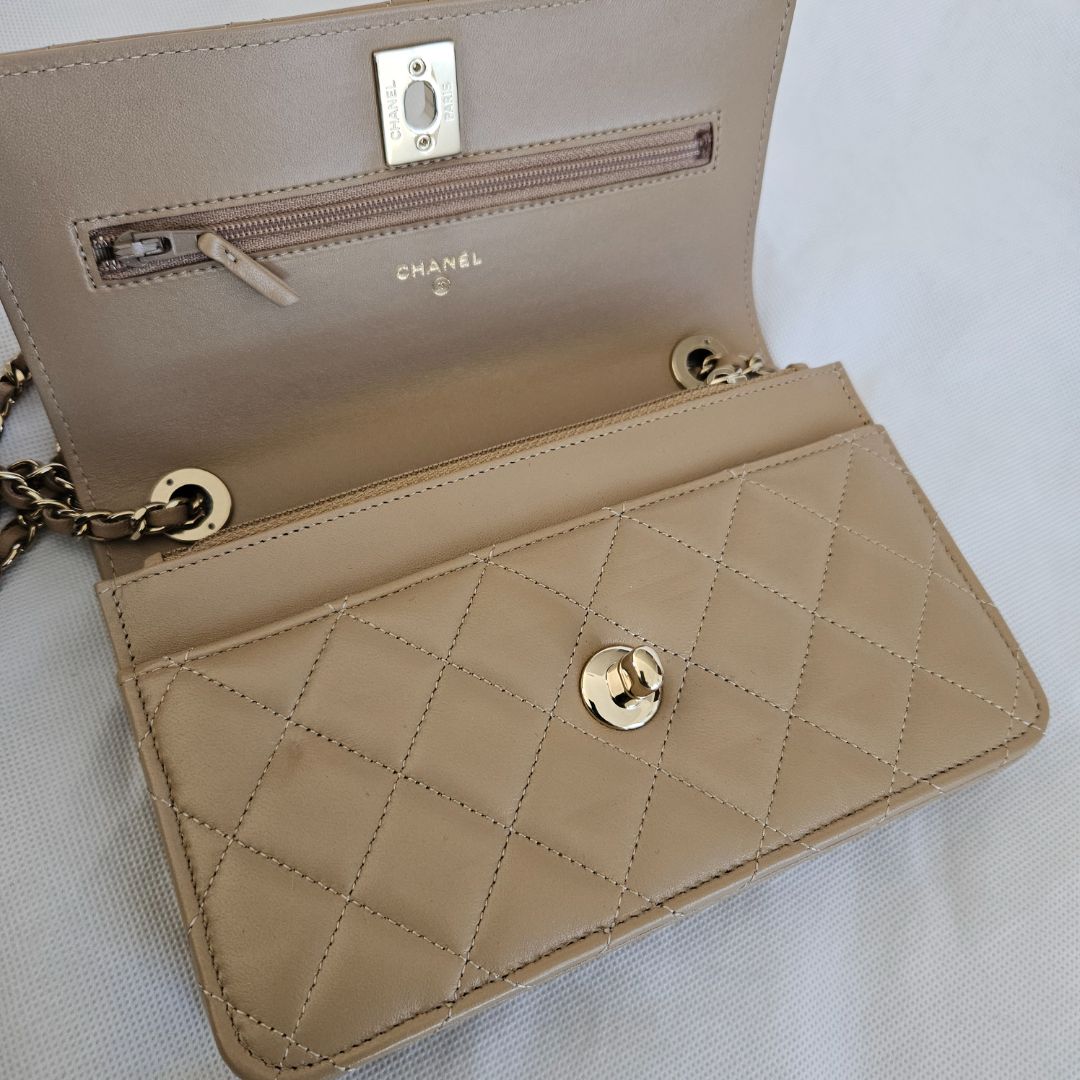 CHANEL