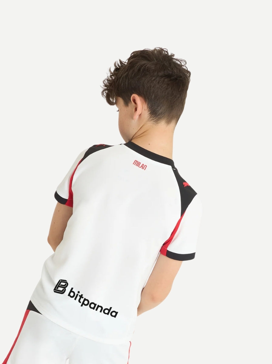 Kids Kit Away 25/26