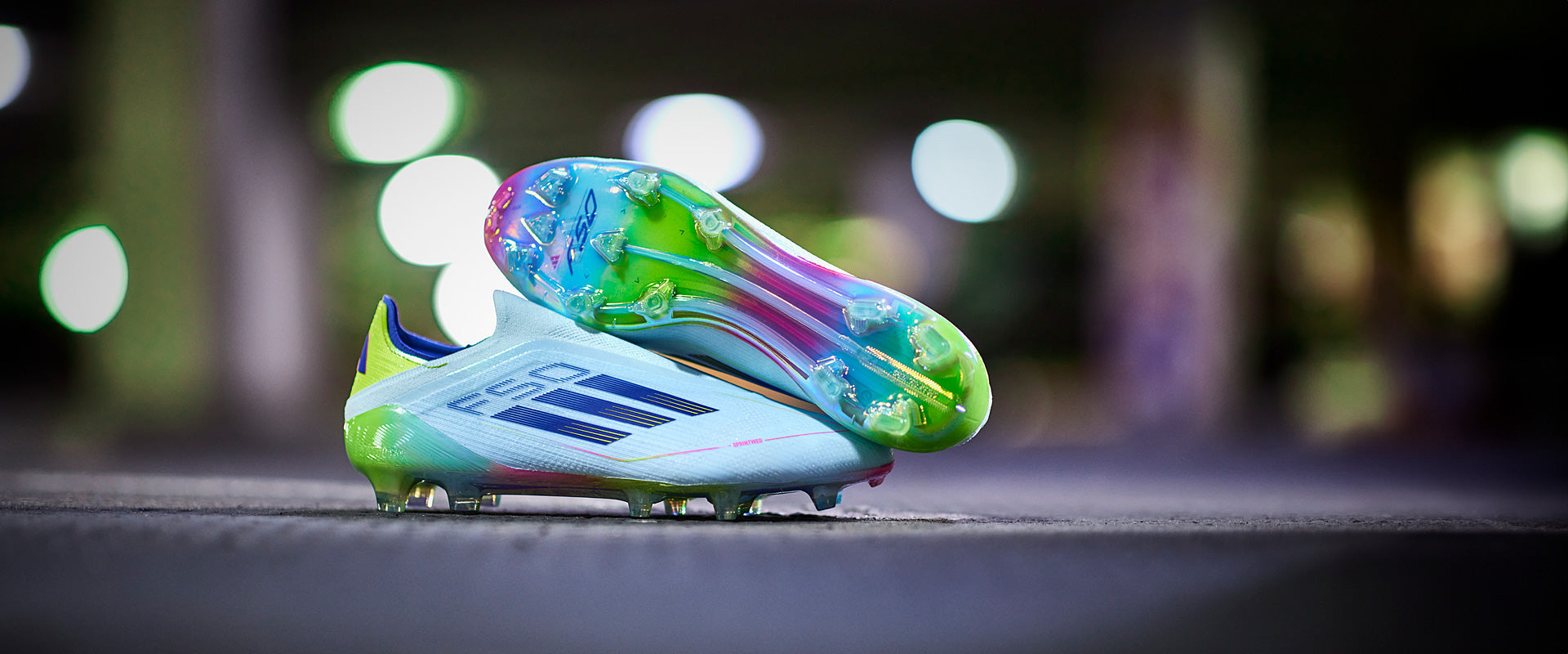 Adid@s F50 Elite Laceless FG