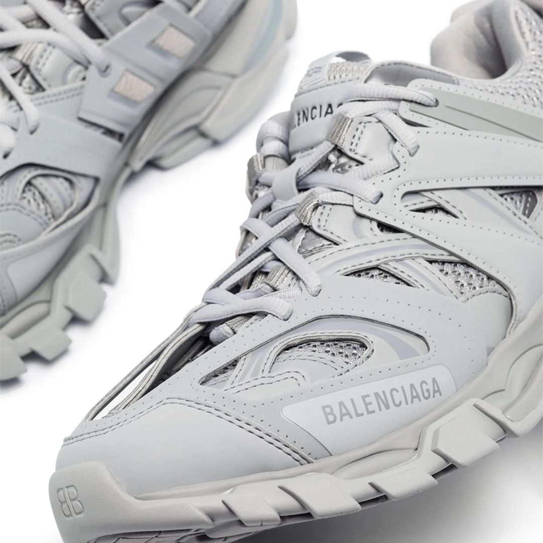 BALENCIAG@ Track