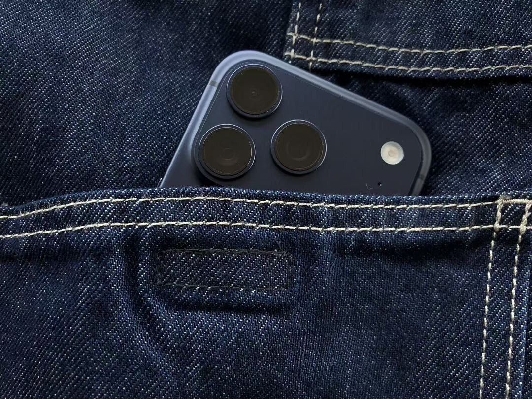 GRAMICCI JEANS