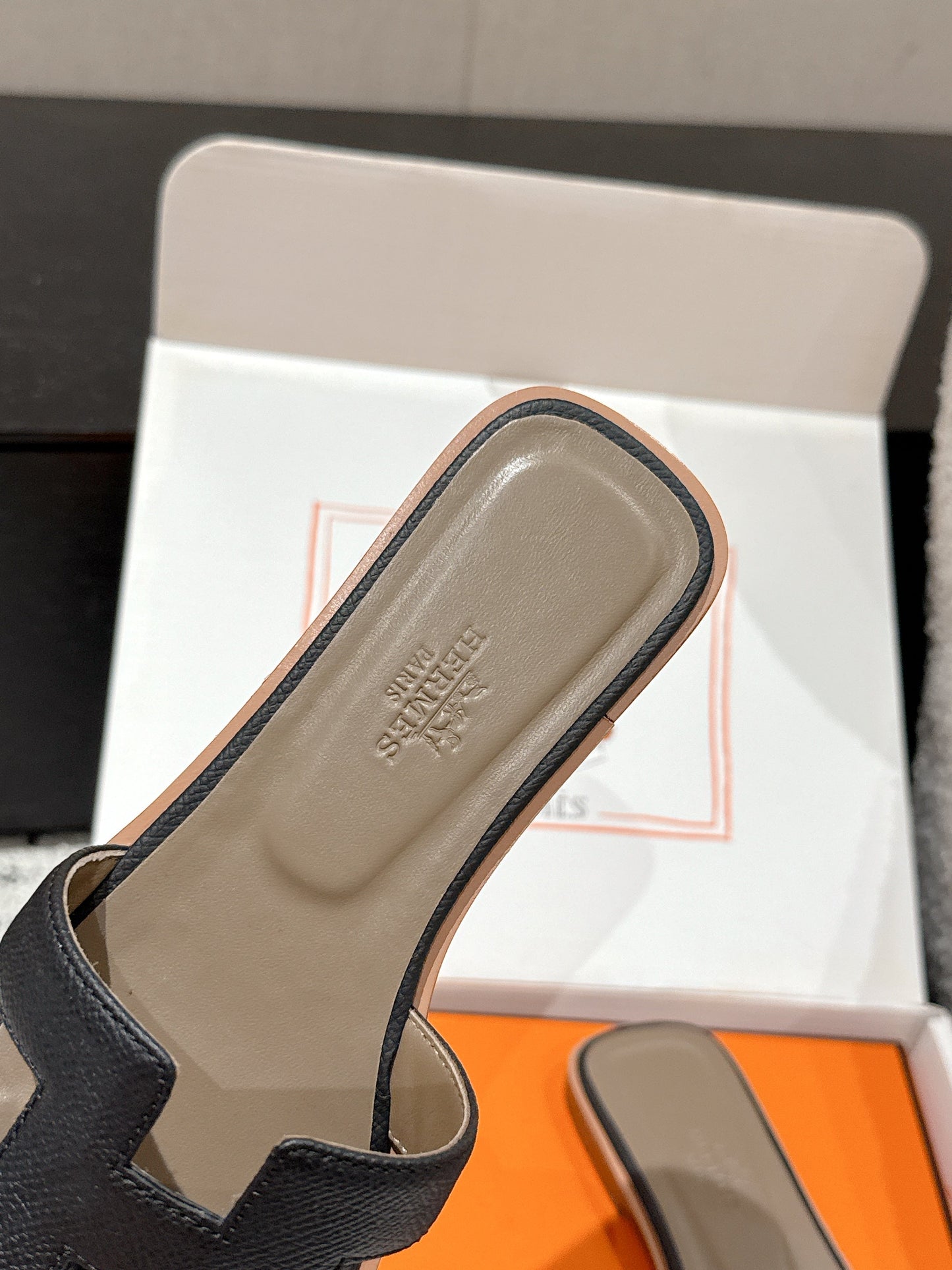 Hermès