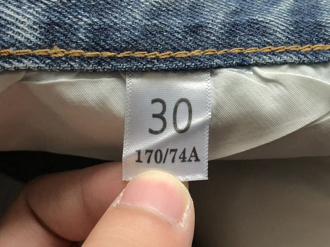 CH🔥OM🔥 HE🔥RTS JEANS