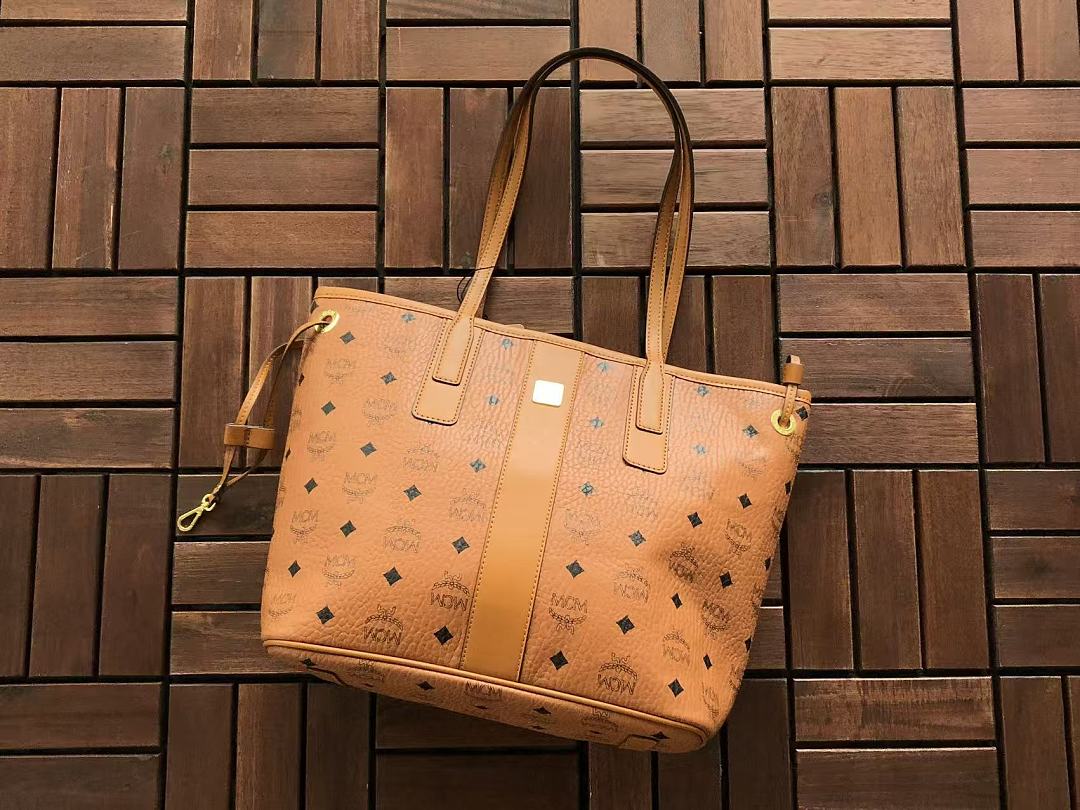 M🔥M BAG