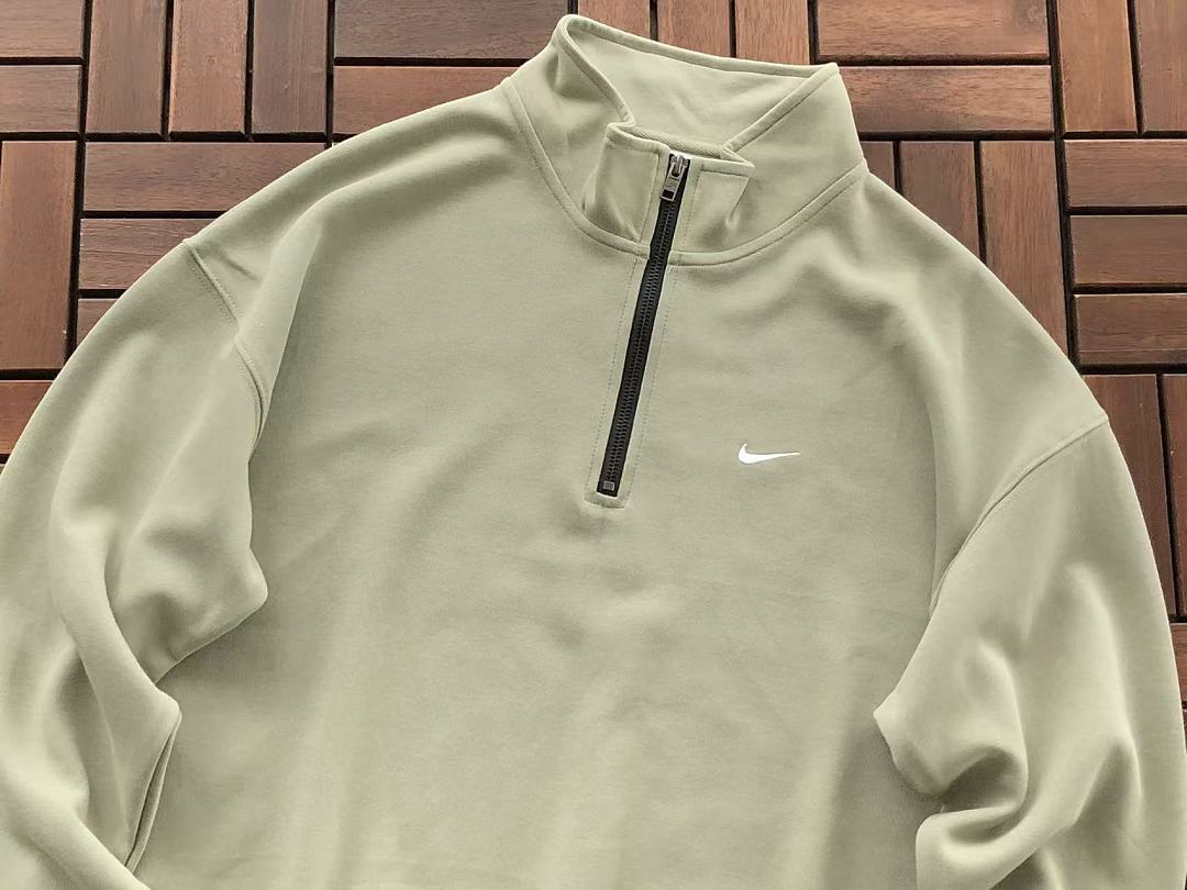 N🔥K🔥 SWEATER
