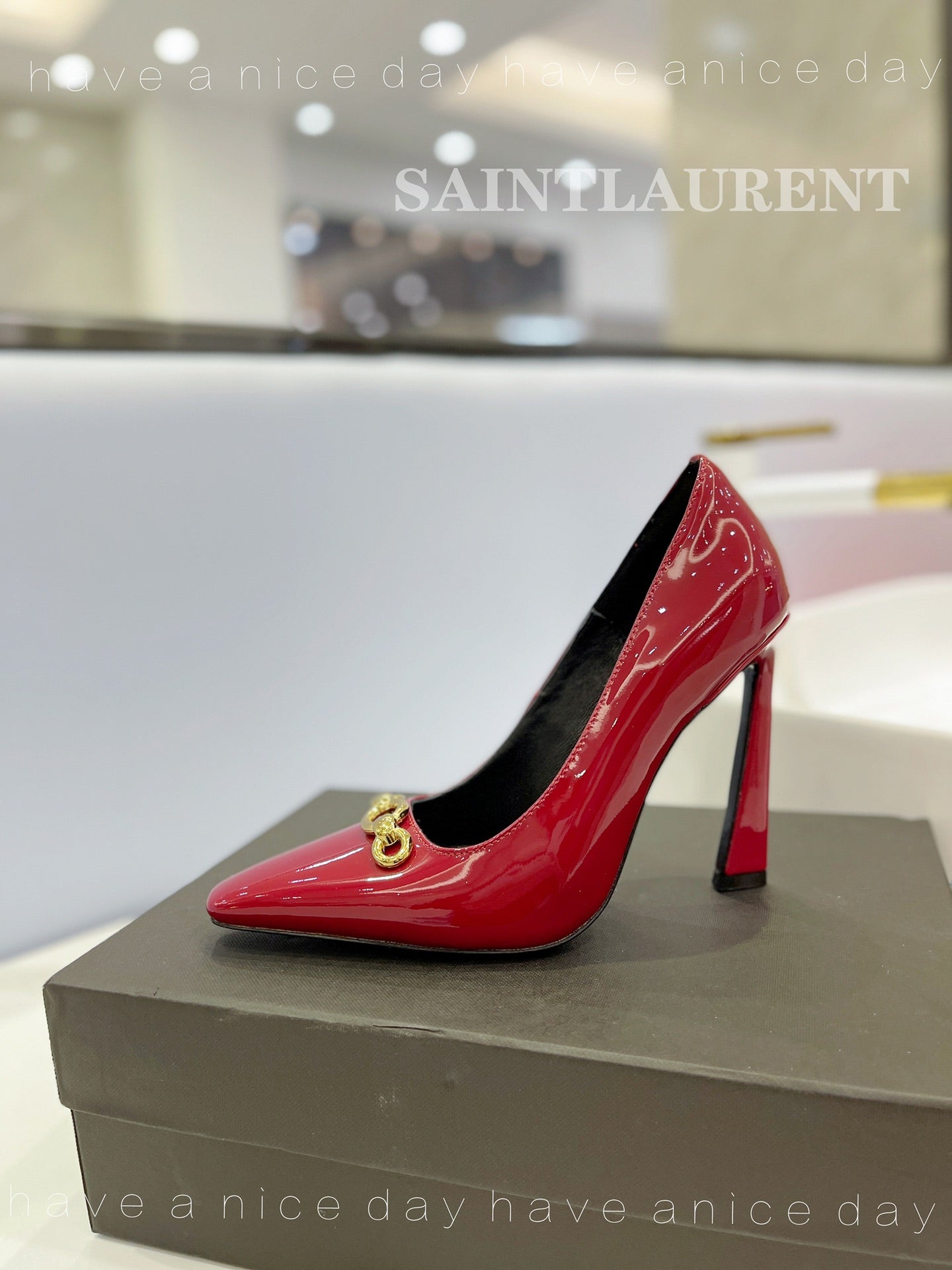 Saint Laurent