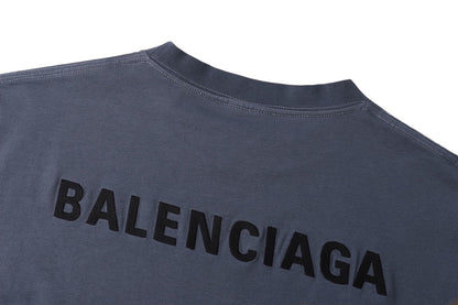CAMISETA BALENÇIAGA - 11
