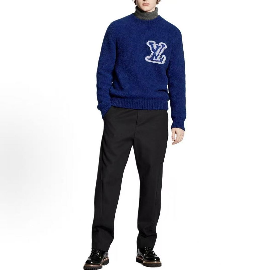 L🔥SWEATER