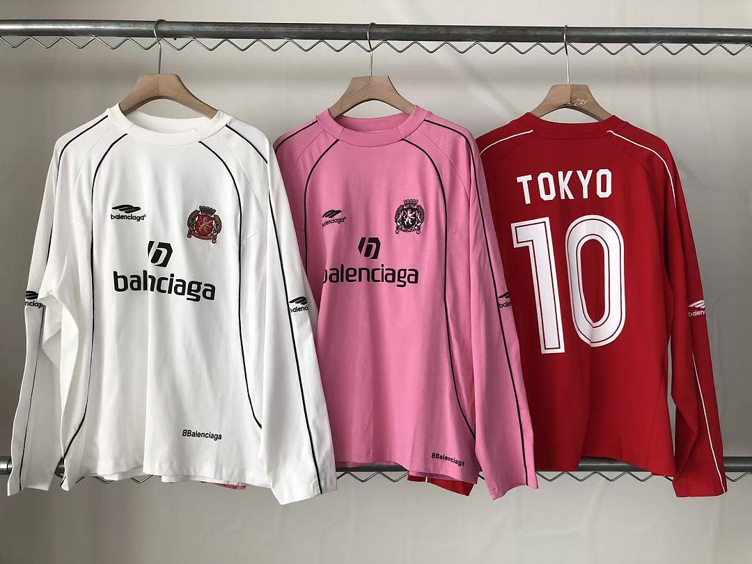B🔥L🔥🔥🔥IA🔥A LONG-SLEEVE