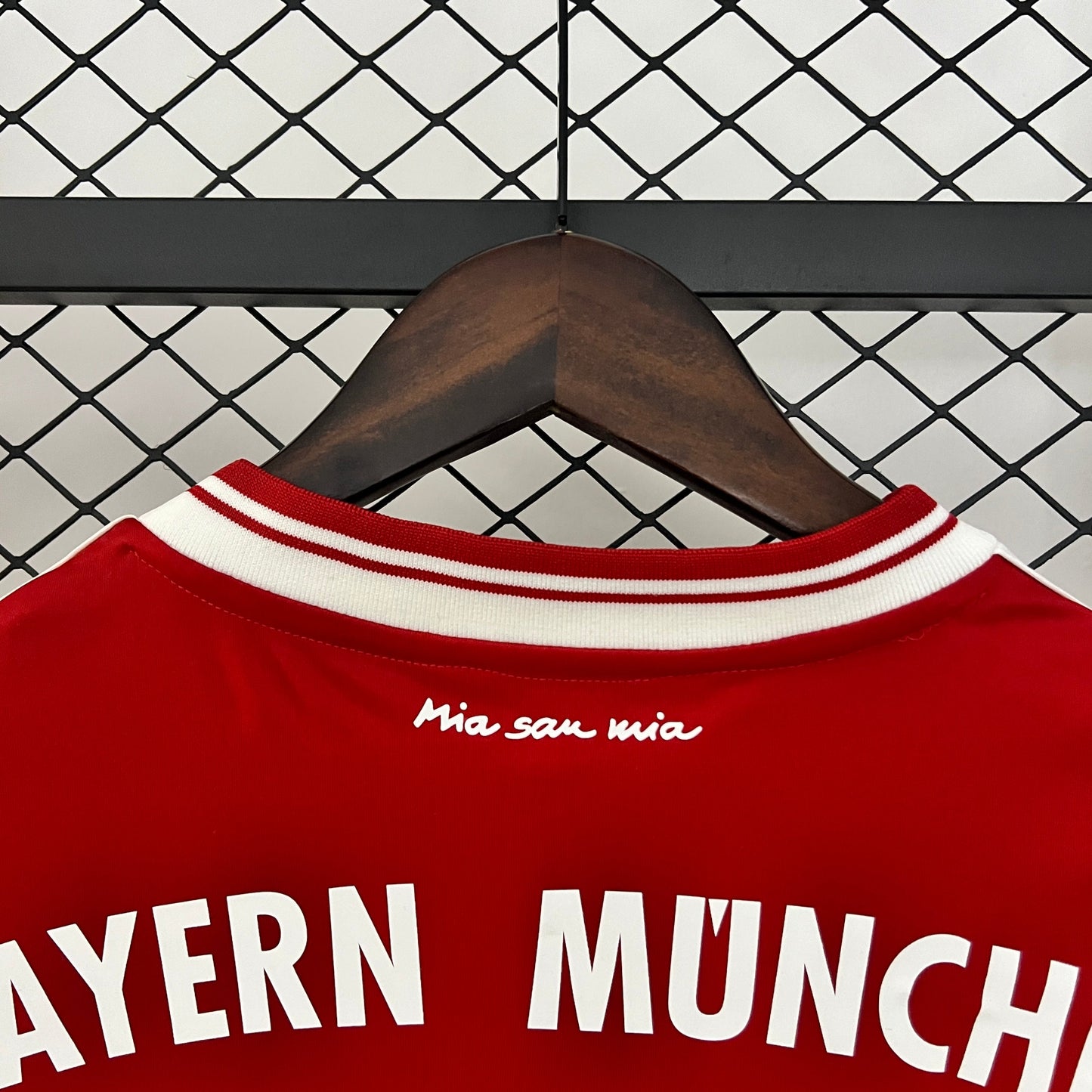 Jersey Retro Home 2013/14