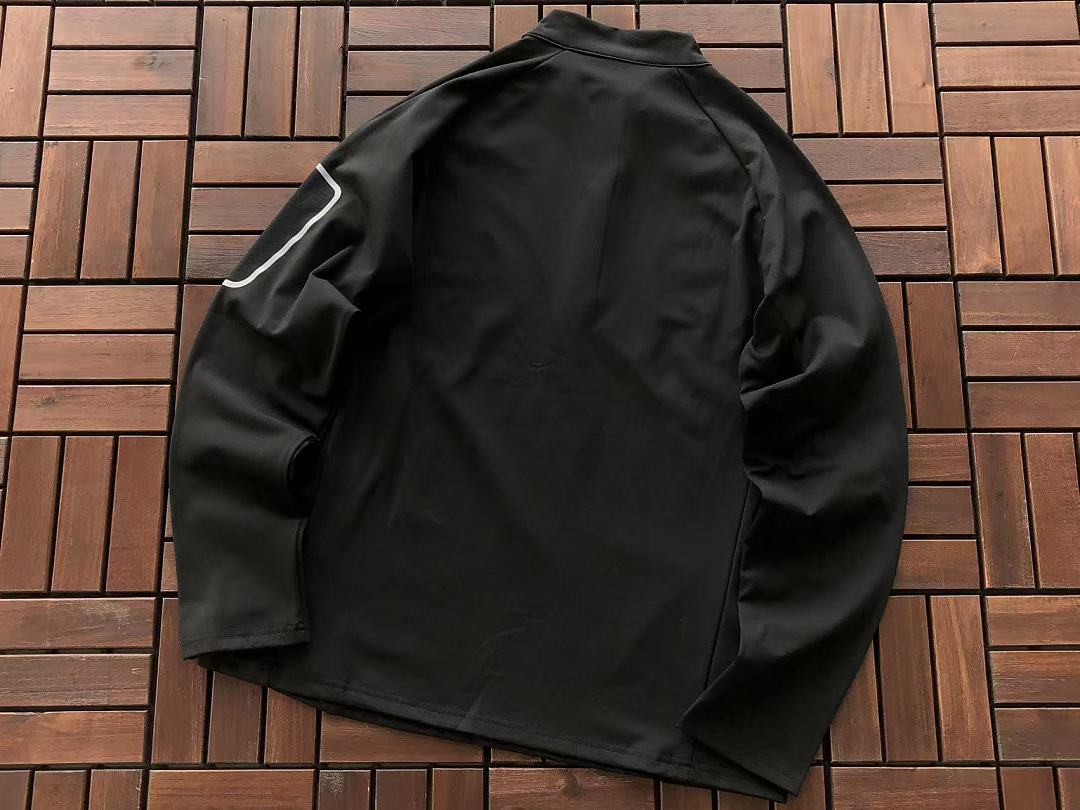 ON RU🔥🔥I🔥G SWEATER FLEECE