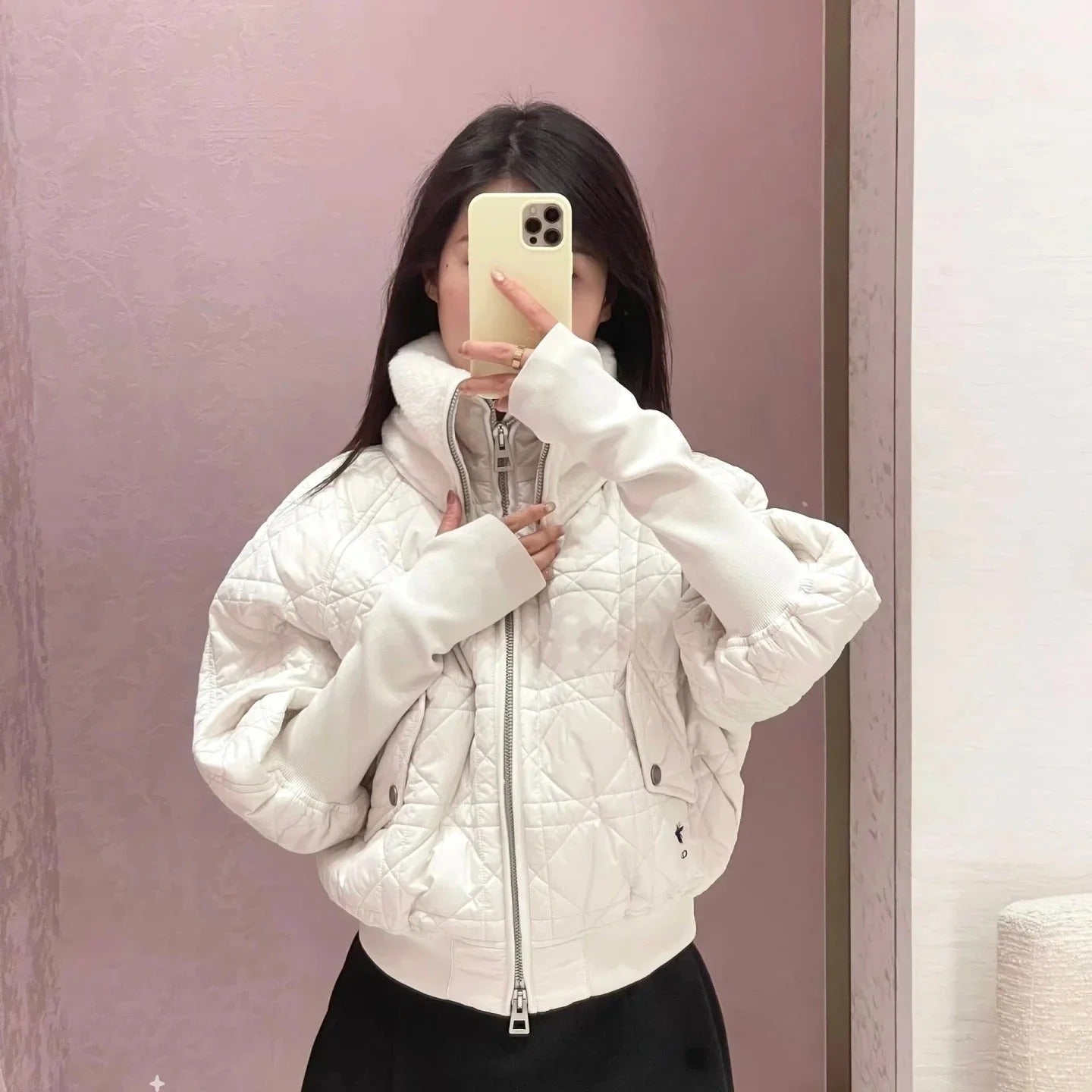DIOR