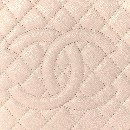 Caviar Quilted Grand Shopping Tote GST Light Pink