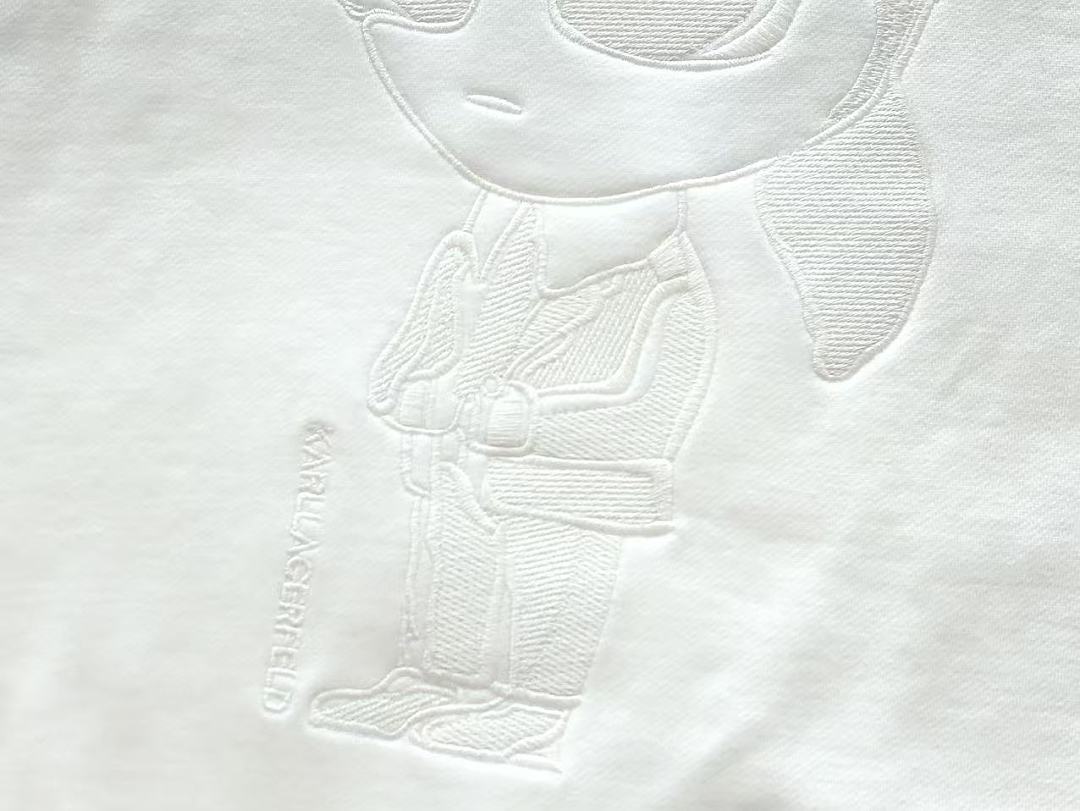 KARL LAGERFELD SWEATER