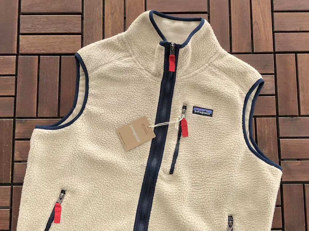 P🔥TAG🔥N🔥A VEST FLEECE