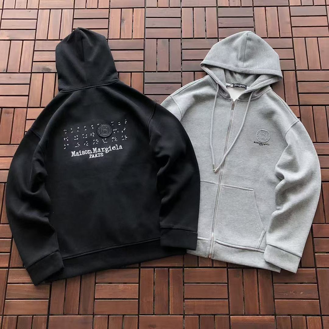 M🔥IS🔥N M🔥R🔥IE🔥A HOODIE