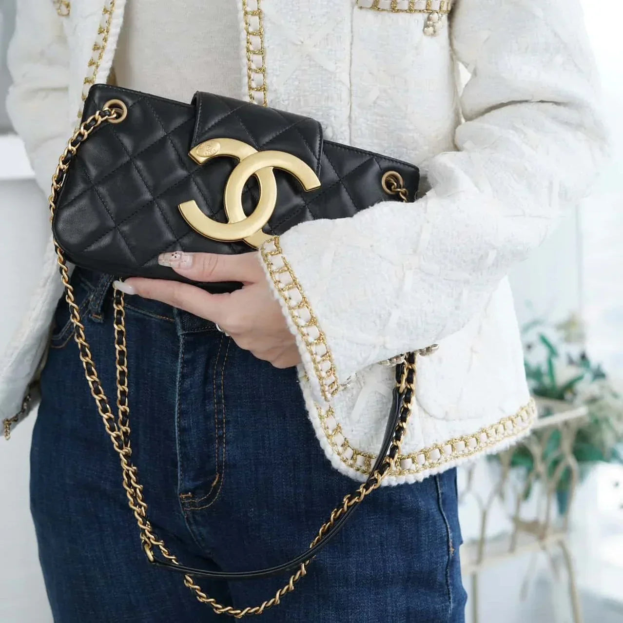 CHANEL