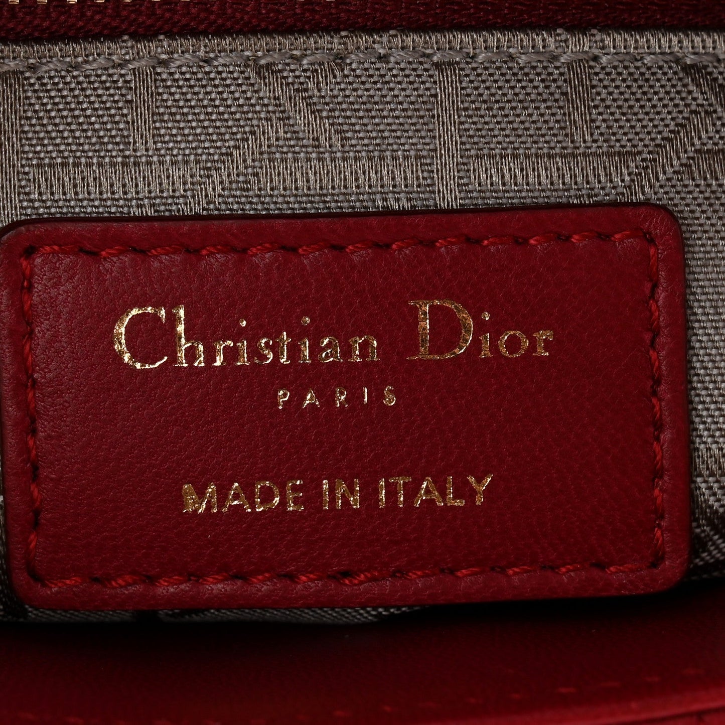 DIOR
