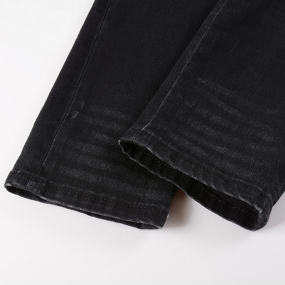 Jeans in denim con applicazioni Amr