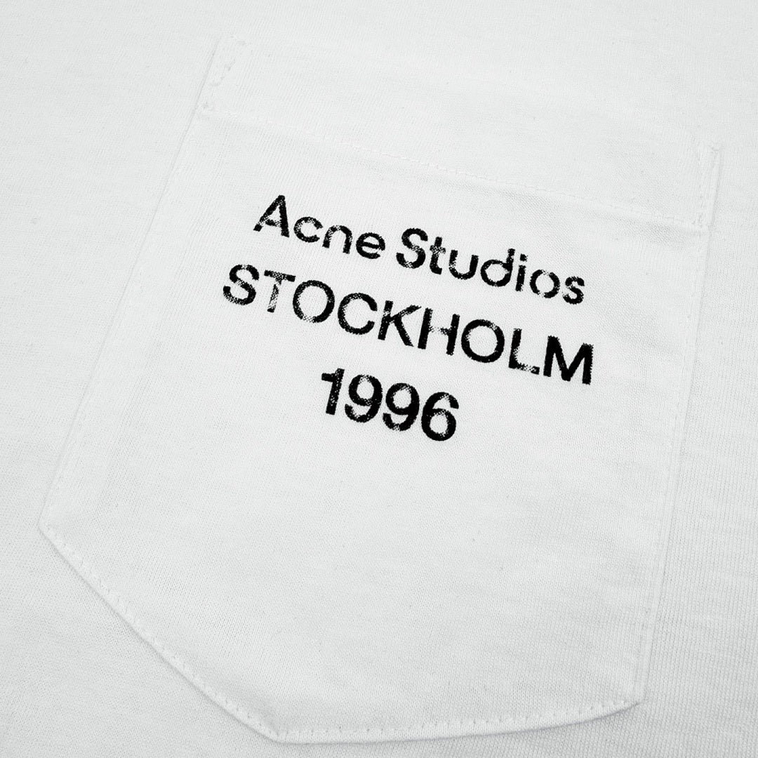 CAMISETA ACNE