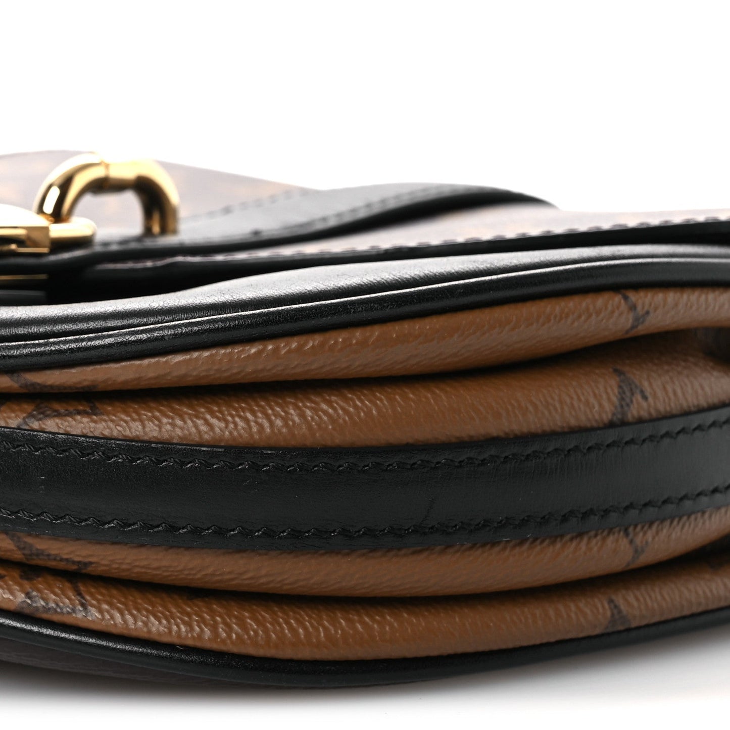 Reverse Monogram Chantilly Lock Black