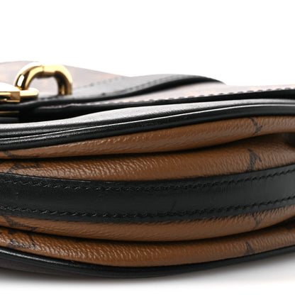 Reverse Monogram Chantilly Lock Black