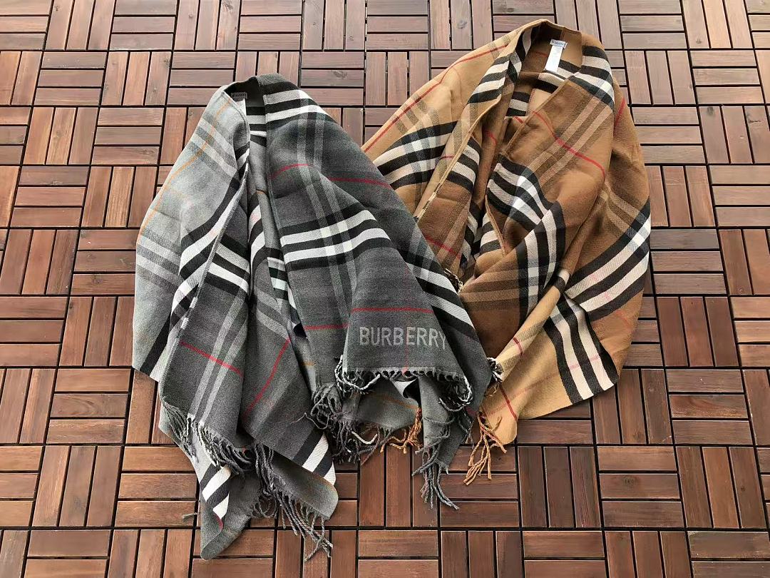 B🔥RB🔥RRY SCARF