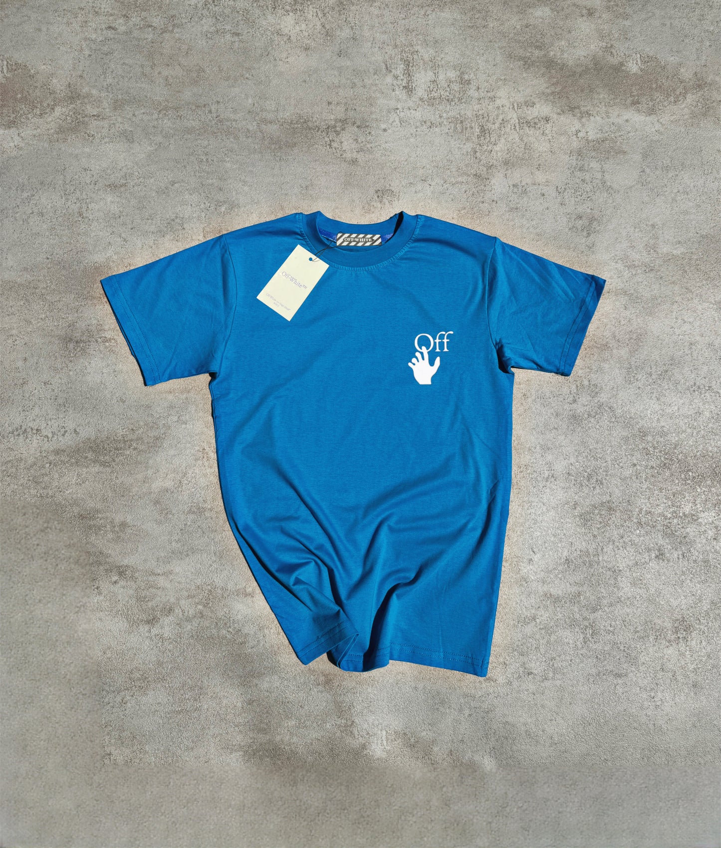 CAMISETA OFF WHlTE