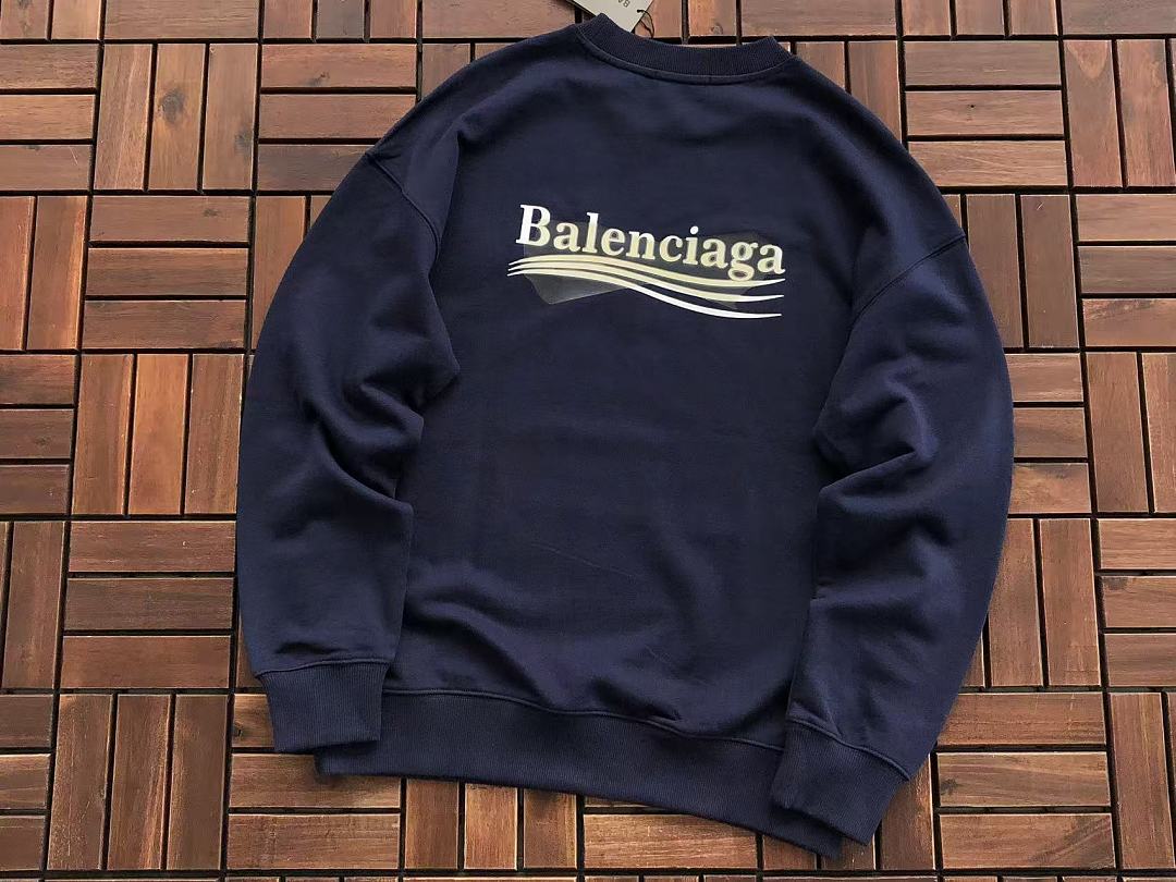 B🔥L🔥🔥🔥IA🔥A SWEATER
