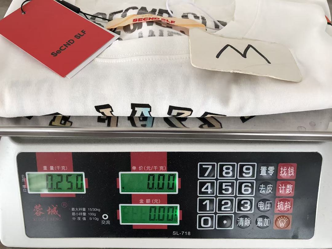 VINTAGE T-SHIRT