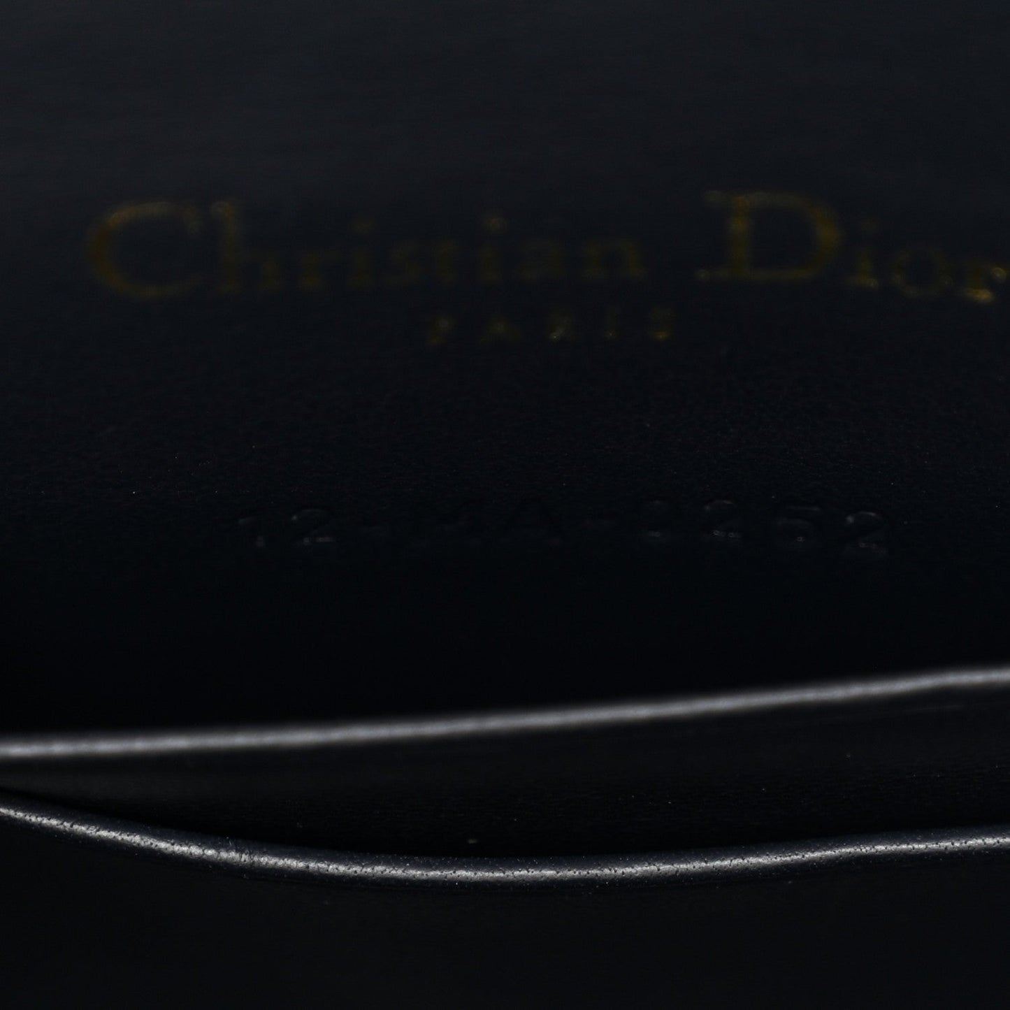 DIOR
