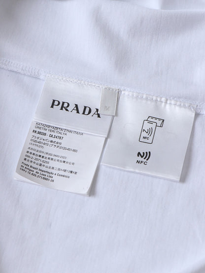CAMISETA PRADA - 18