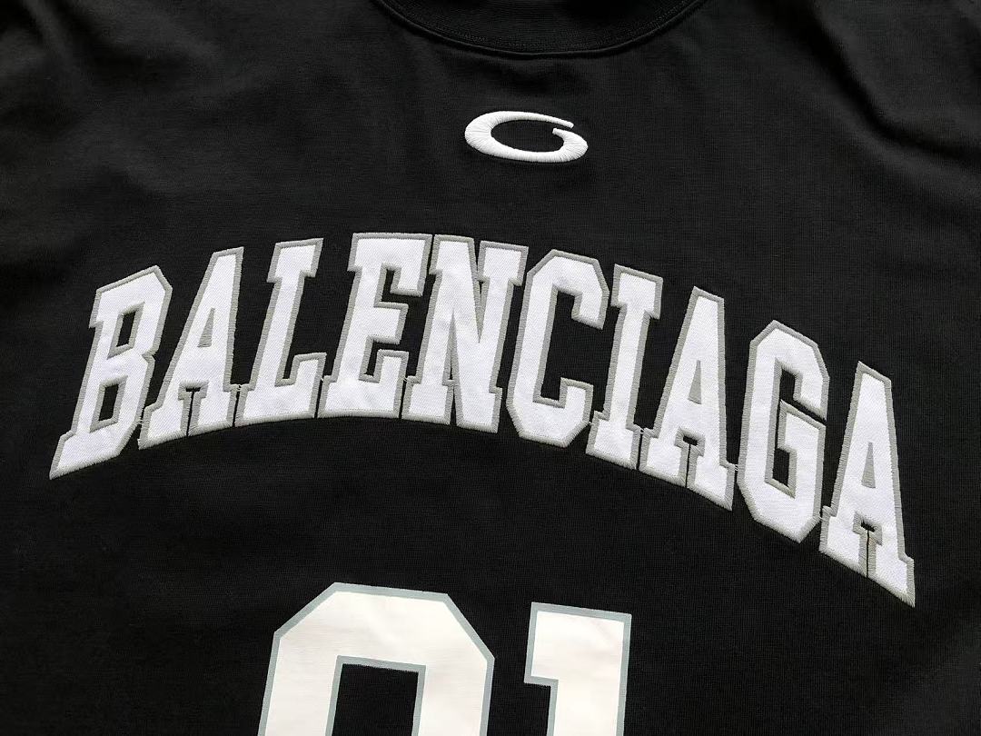 B🔥L🔥🔥🔥IA🔥A LONG-SLEEVE