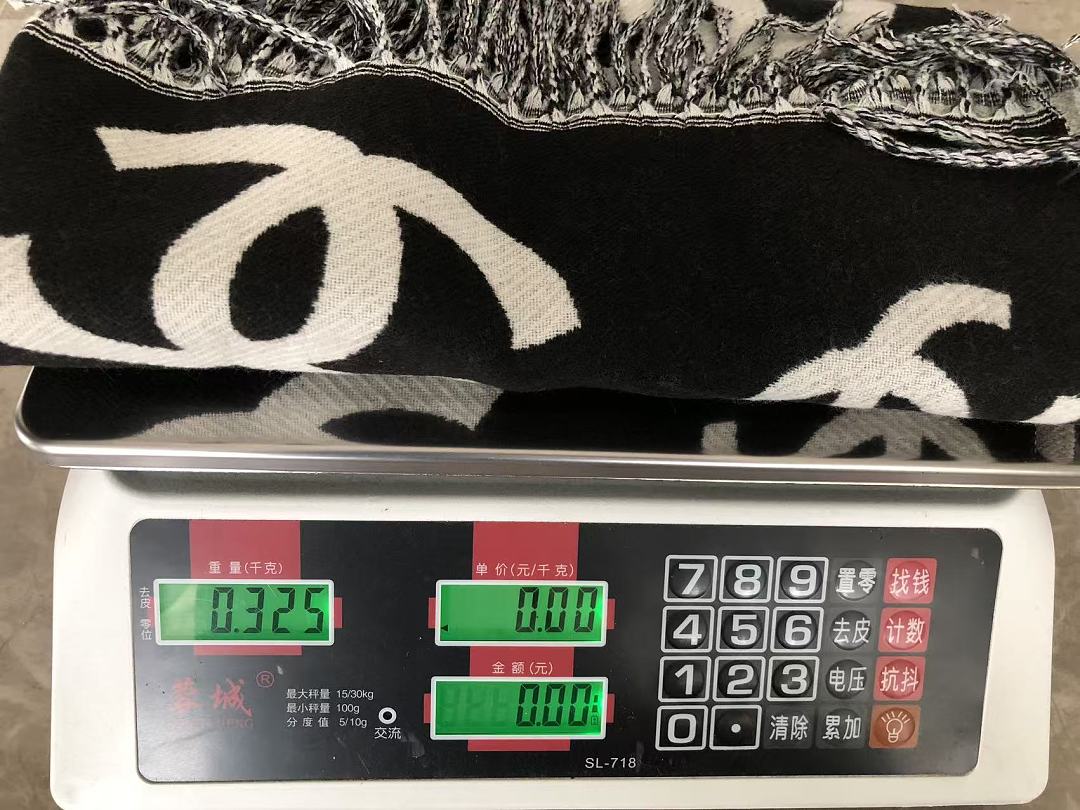 C🔥A🔥E🔥SCARF