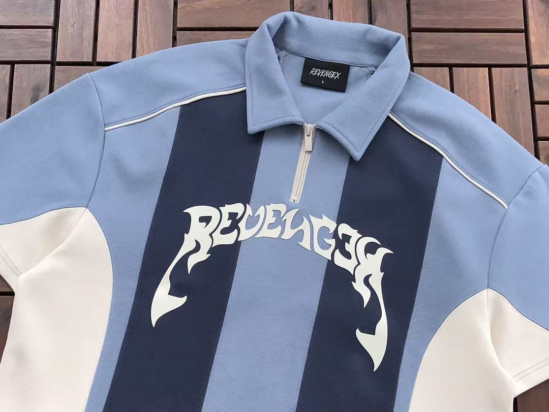 VINTAGE T-SHIRT
